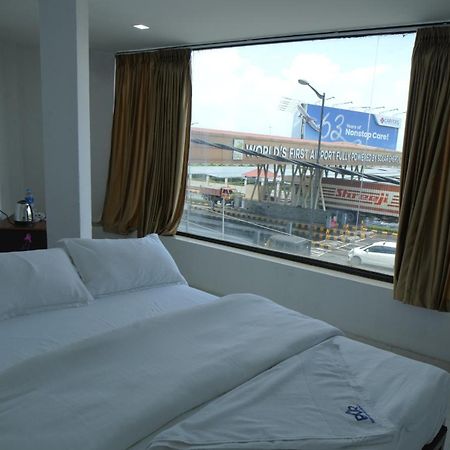 Port View Residency Pvr Hotel Nedumbassery Eksteriør billede