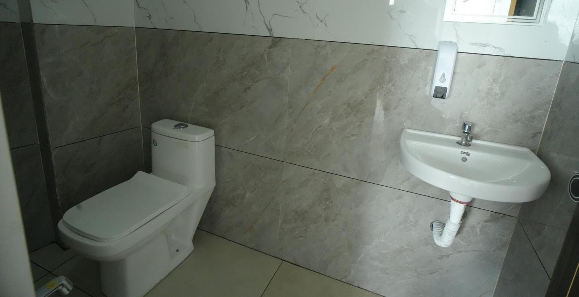 Port View Residency Pvr Hotel Nedumbassery Eksteriør billede