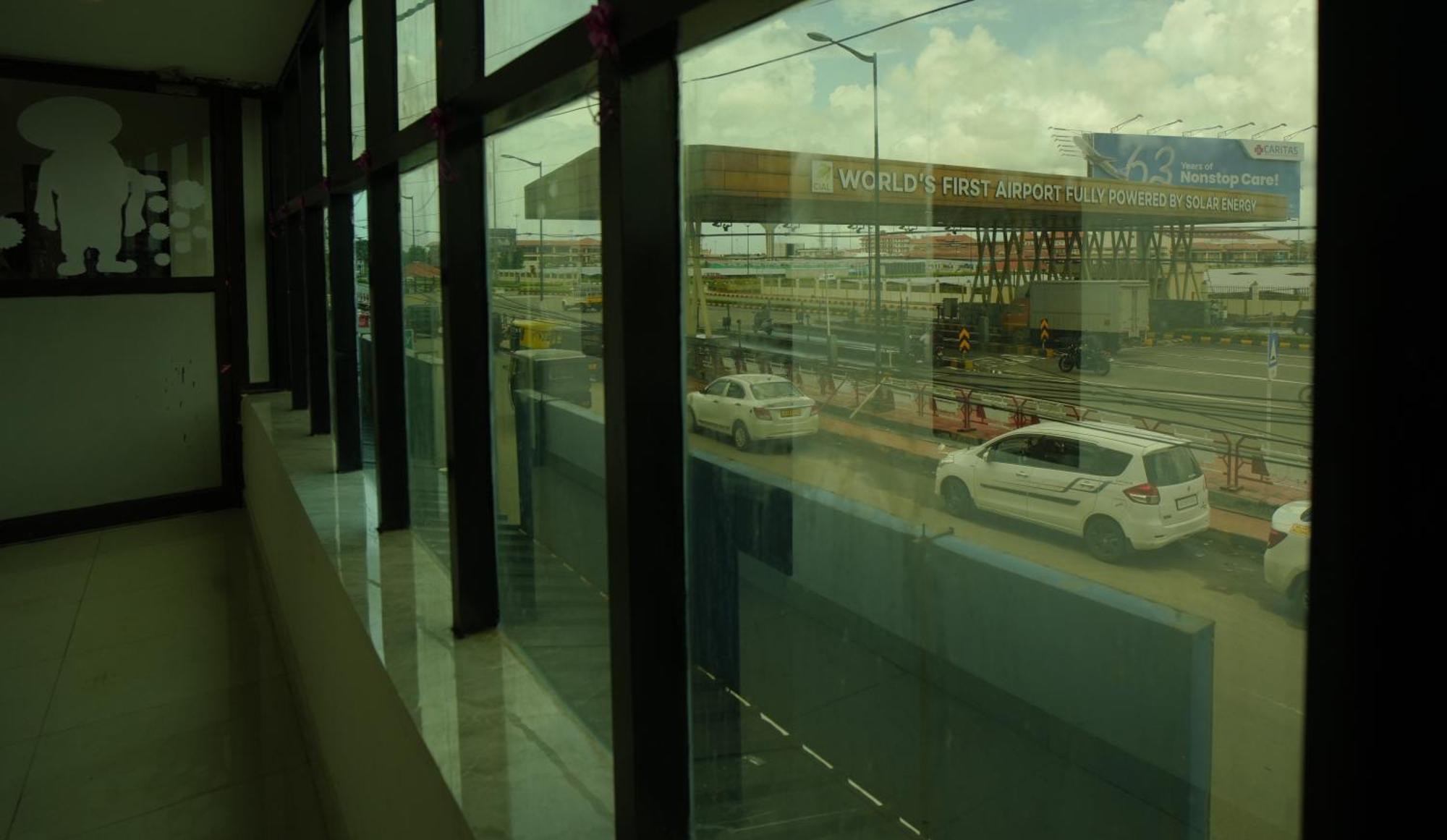 Port View Residency Pvr Hotel Nedumbassery Eksteriør billede